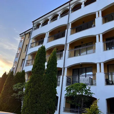 Regina Mare Apartamento